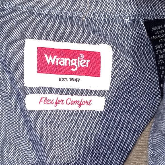 Wrangler Tan Button-Up Shirt - Picture 10 of 11